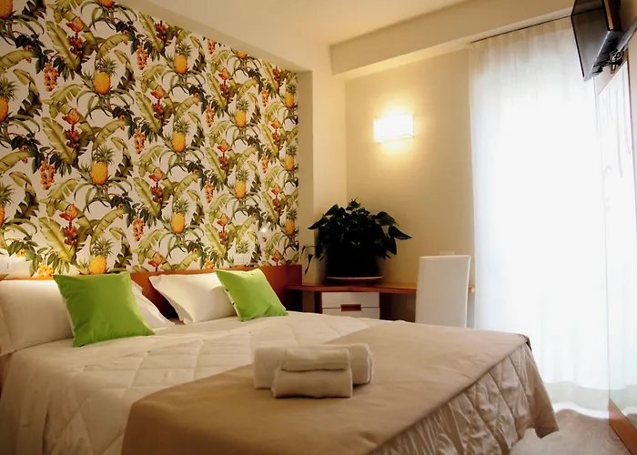 Hotel Montecarlo - Hotel Vista Mare Con Piscina & Area Fitness